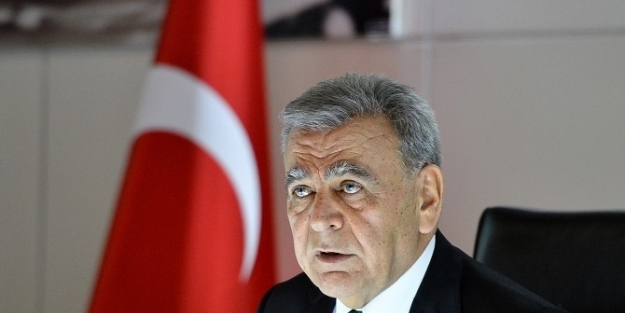 İzmir Büyükşehir Meclisi Hararetli Geçti