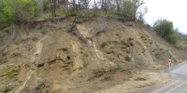 Kandilli’de Heyelan Tehlikesi