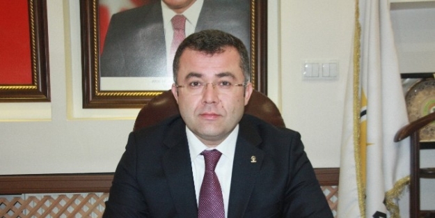 Ak Parti Düzce İl Başkanı Hikmet Keskin Beyaz Baston Körler Haftasını Kutladı