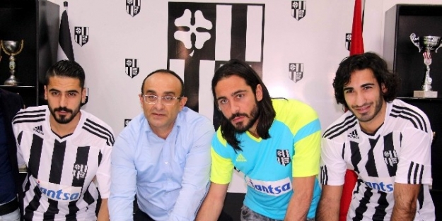 Aydınspor 1923’ün 3 Futbolcuya İmza Attırdı