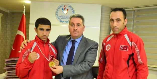 Balkanların Cesur Yürekli Şampiyonu