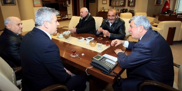 Başkan Karaosmanoğlu, Arıcılar Birliği’ni Misafir Etti