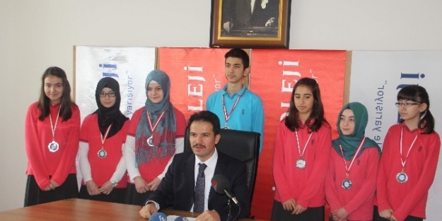 Fatih Kolejinin Teog Başarısı