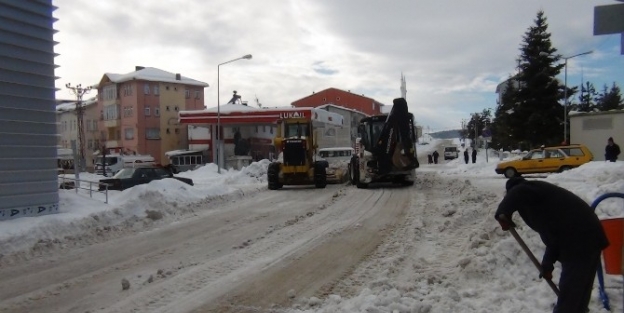 Eflani’de Kar Temizliği