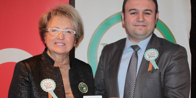 Türk Anneler Derneği'nden örnek davranış