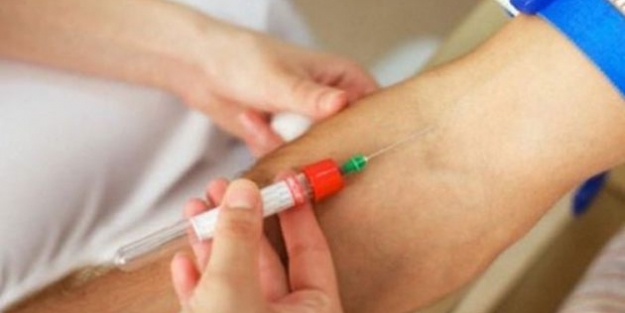 21 yaşındaki teknisyen iğneyle intihar etti