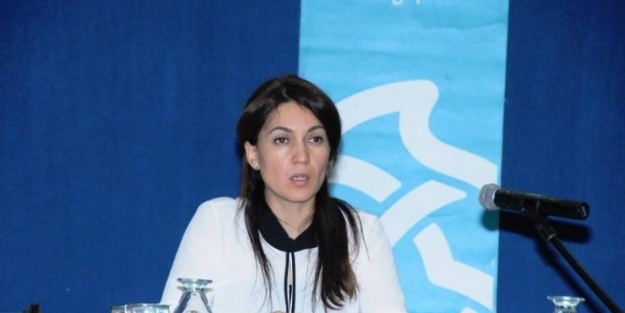 Süleymanpaşa’da ’boşanma Döneminde Çocuklarin Hissettikleri Ve Ebeveynlerin Yaklaşımı’ Semineri Düzenlendi