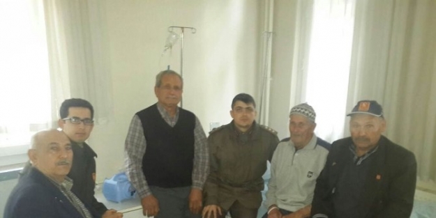 Komutanlardan Hasta Gazilere Ziyaret Etti