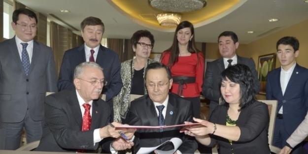 Karagandi Teknik Üniversitesi İle Esogü Arasında İşbirliği Protokolü İmzalandi