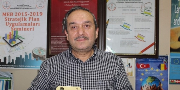 İsmail Dolaş’a  Başarı Ödülü