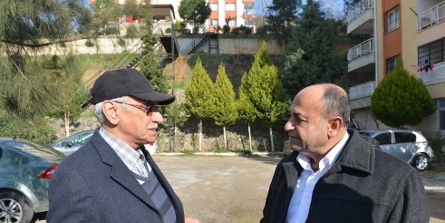 Çiğli’nin Başkanı Mahallelerin Derdini Dinliyor