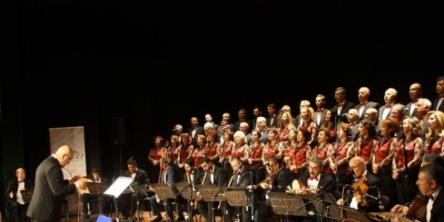 Gaziantep’te Yılın İlk Konserini Büyükşehir Belediyesi Düzenledi