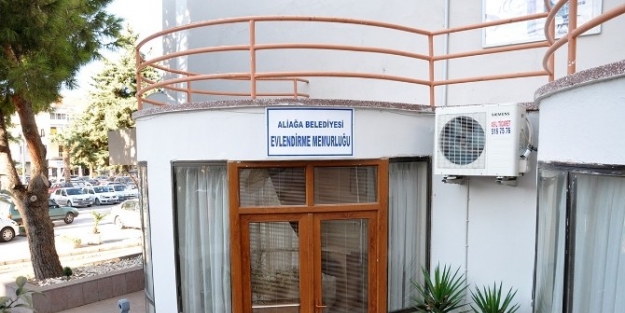 Aliağa’da 18 Yabancı Uyruklu Çift NikÂh Kıydırdı