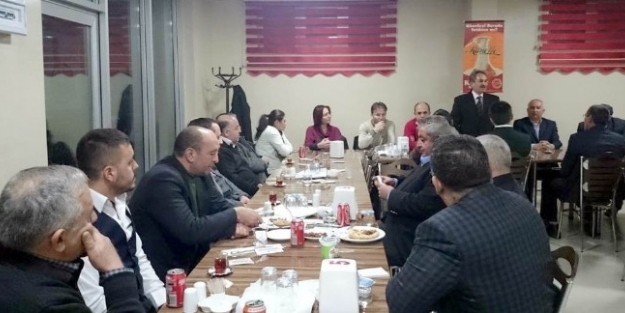 Başkan Akkaya İşadamlari İle Bir Araya Geldi