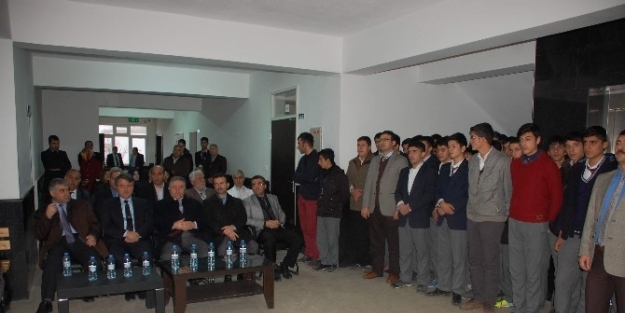 Her Öğrenciye 1 Kitap Kampanyası