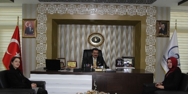 Anaokulu Yönetiminden Başkan Kale’ye Ziyaret