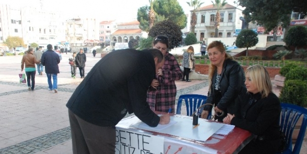 Aliağa Chp’den İmza Kampanyası