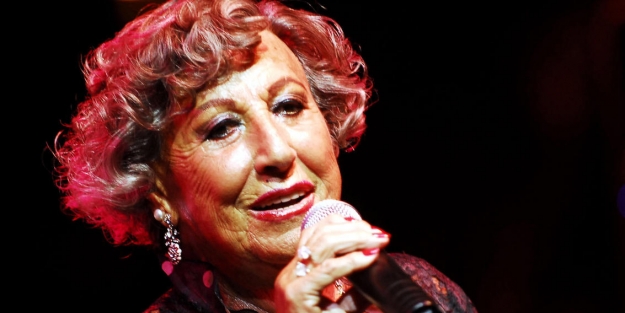 Müzeyyen Senar'ın sağlık durumunda son durum