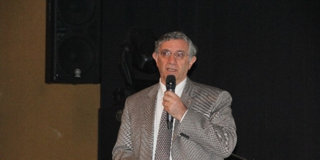 Prof. Dr. Ceylan, Öğrencilere “çağ Kavramı Ve Milli Tarih Bilincini” Anlattı