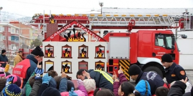 Minikler İtfaiyeyi Tanıdı