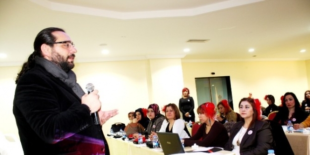 Estetisyenler Adana’da Buluştu