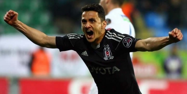 Mustafa Pektemek ezeli rakibe gidiyor