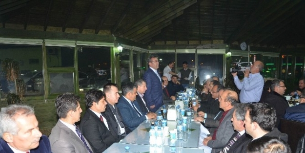 Özgüven Eğitim Gönüllüleri İle Buluştu