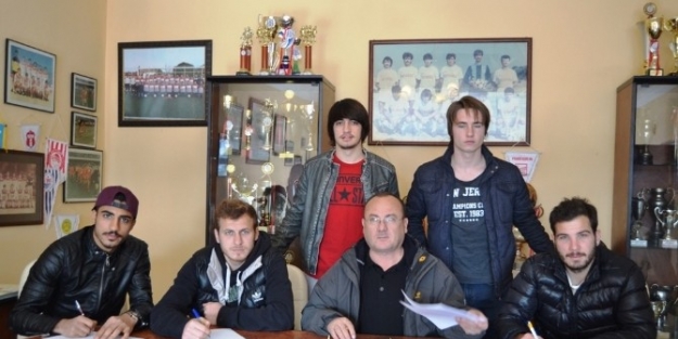 Ayvalıkgücü Belediyespor’dan 5 Yeni Transfer