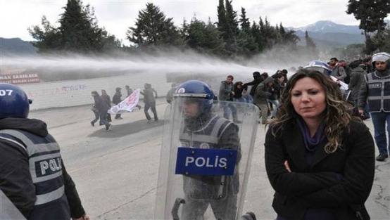 65 üniversiteliye Berkin Elvan cezası!