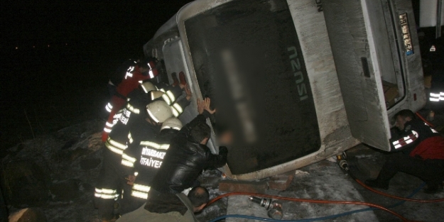 Türbe ziyareti yolunda feci kaza!