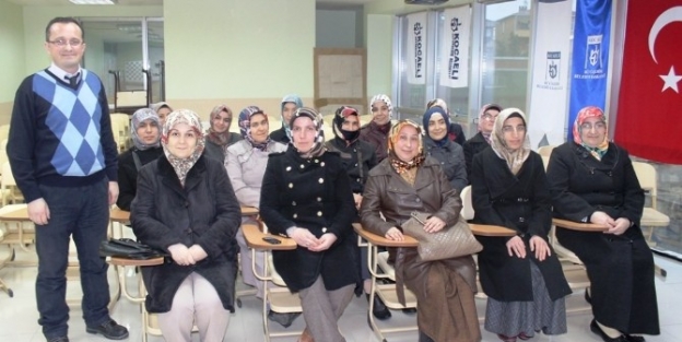 Anne Okulu Projesi Meyvelerini Veriyor