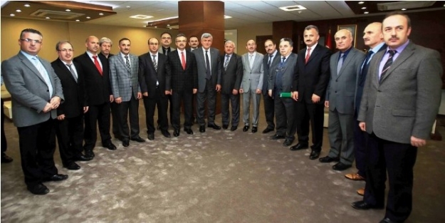 Başkan, Gebze Belediyesi Birim Müdürlerini Ağırladı