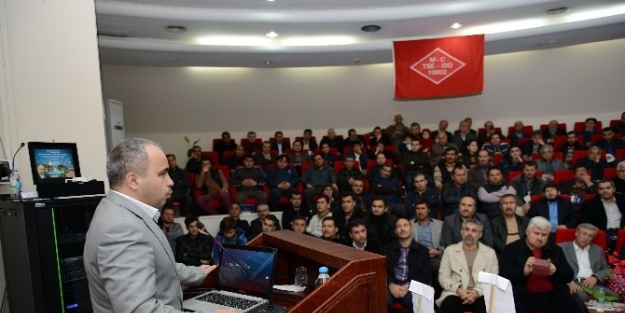 Kumluca’da “neden Osmanlıca” Konferansı Düzenlendi