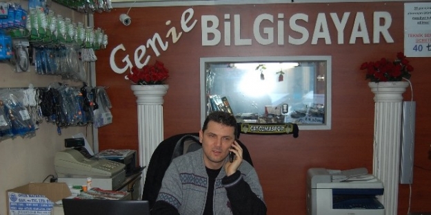 Öğretmenliği Bıraktı Bilgisayar Sektörüne Atandı