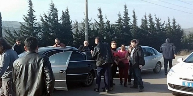 Yakalanınca Polise Sahte Kimlik Gösterdiler