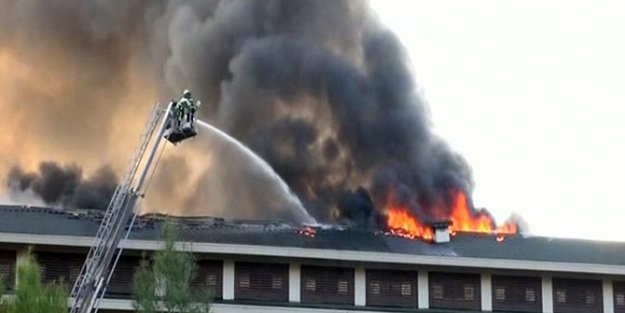 Antalya'da 5 yıldızlı otelde korkutan yangın