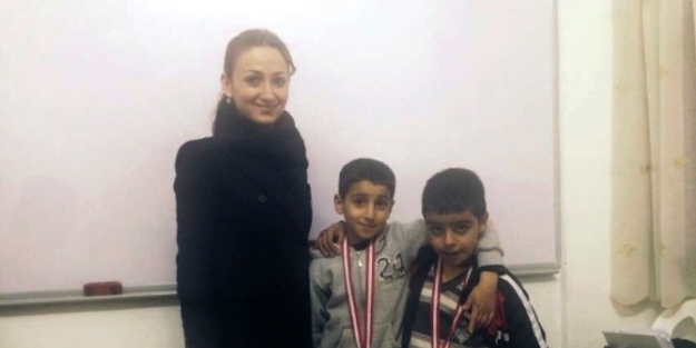 Zeytin Çekirdeklerine Psikolog Desteği