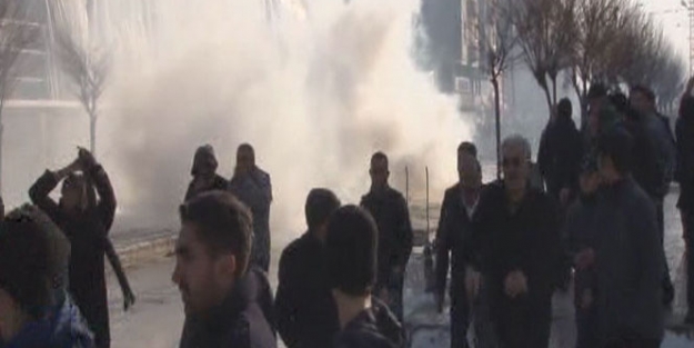 Öcalan'a özgürlük yürüyüşünde gerginlik