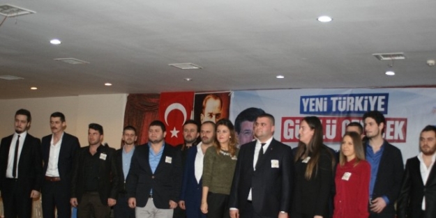 Ak Parti Akçakoca İlçe Gençlik Kongresi Yapıldı