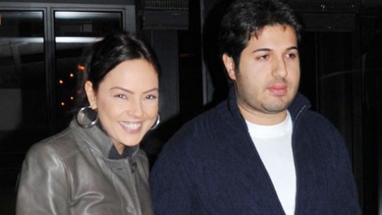 Ebru Gündeş yüzüğünü çıkarmış