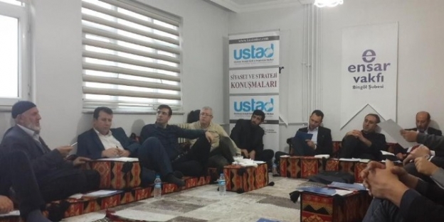 Siyaset Ve Strateji Konuşmaları