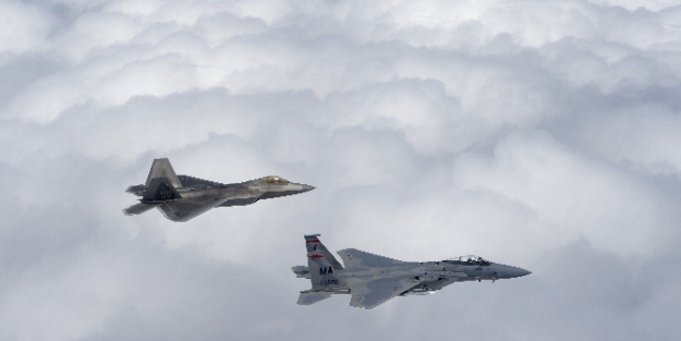 ABD Taliban'ı vurdu!