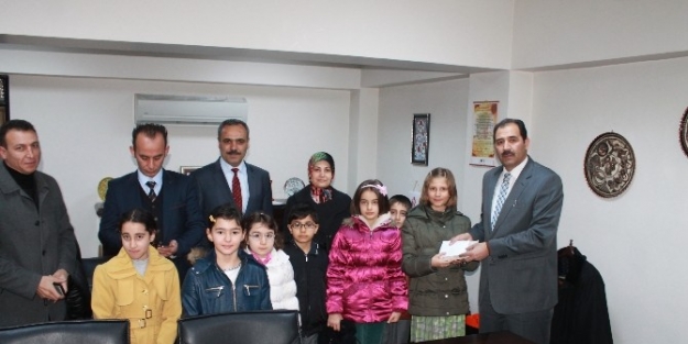 Erzincan Mev Yavuz Selim İlkokulu Öğrencilerinden Örnek Kampanya