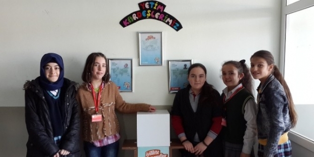 Görmedikleri Kardeşlerine El Uzattılar