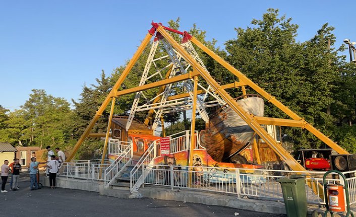 Lunaparkta 'gondol'dan düşen kişi yaşamını yitirdi