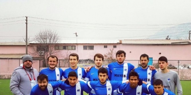 Yunusemre Belediyespor Şampiyonluğa Yürüyor