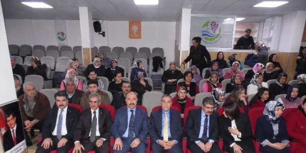 Ak Parti Gölbaşı İlçe Kadın Kolları 4.olağan Kongresi Yapıldı