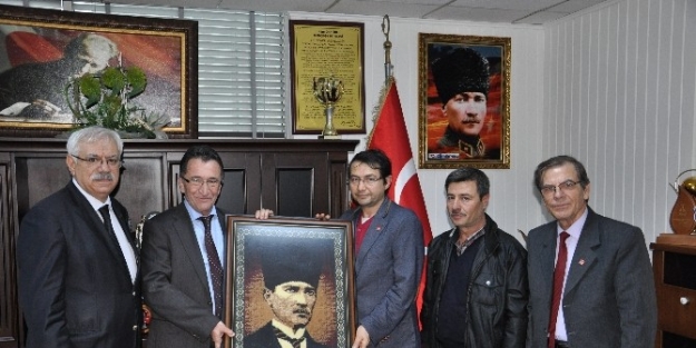 Chp İvrindi İlçe Örgütü’nden Başkan Saka’ya Ziyaret