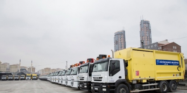 Küçükçekmece Belediyesi, Temizlik Filosuna Yeni Araçlar Kazandırdı