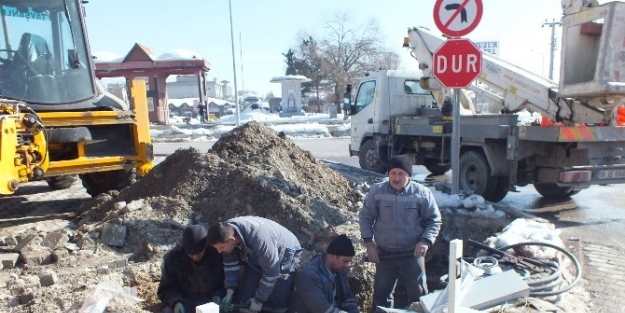 Tavşanlı’da Oedaş’ın Çalişmalari Sürüyor